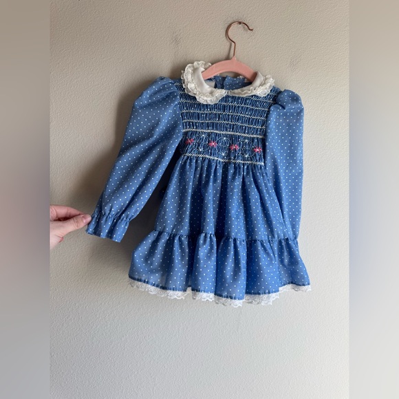 Polly Flinders Other - Vintage Polly Flinders Toddler Girls Blue White Polkadot Collared Embroidered 2T